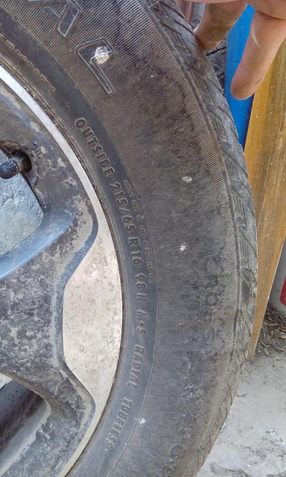 ARO MAS LLANTA JEEP RENEGADE  2014 AL 2019